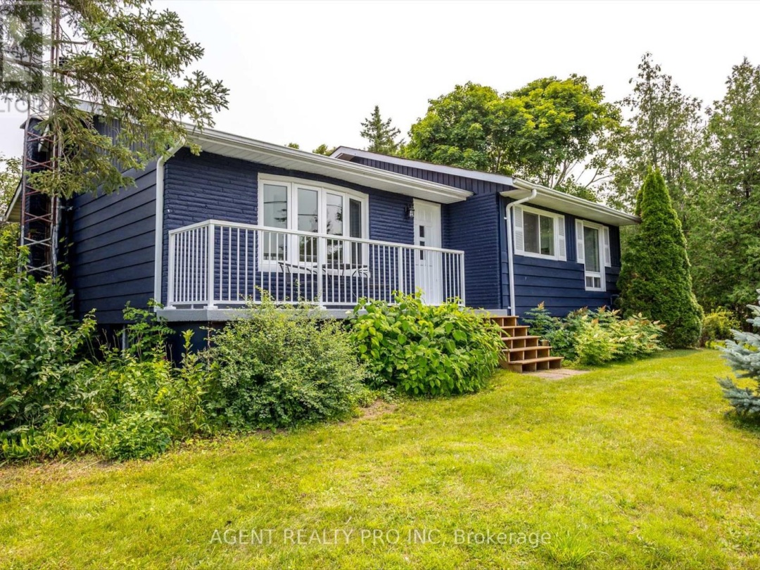 21 ORIOLE ROAD, Cameron Lake