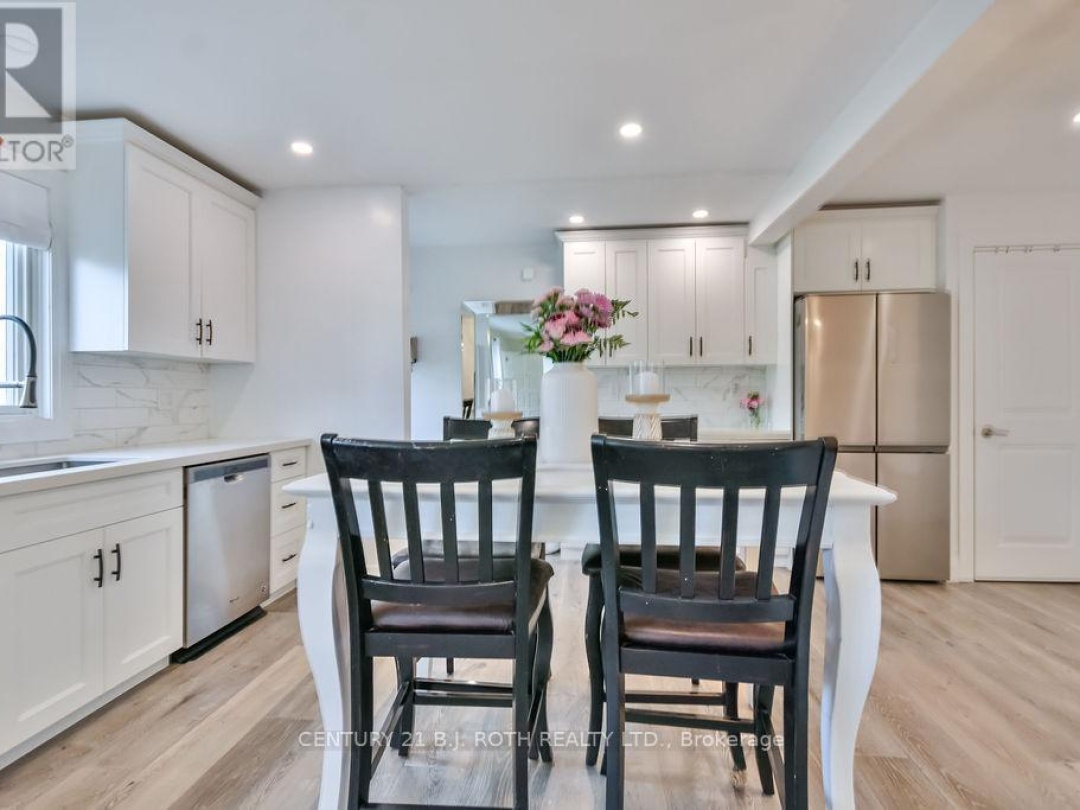 2695 CUMBERLAND ROAD, 