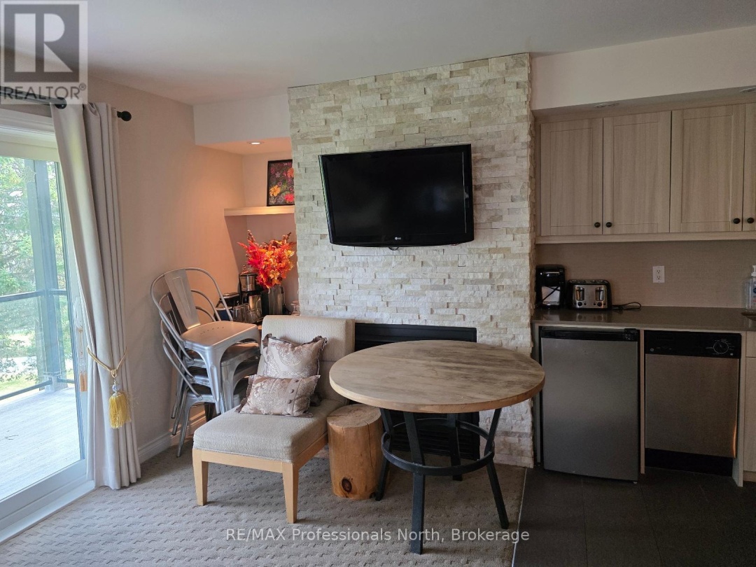 52-203 - 1235 DEERHURST DRIVE, 
