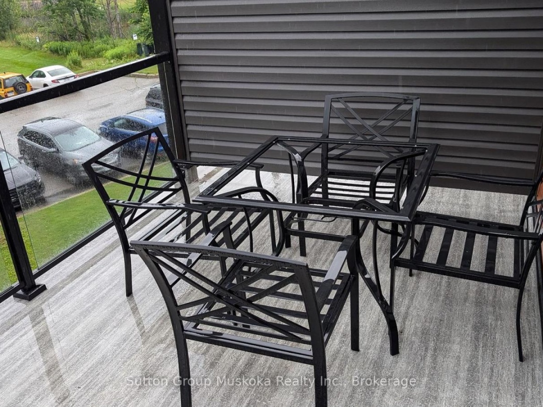 52 308 1235 Deerhurst Drive, Peninsula Lake