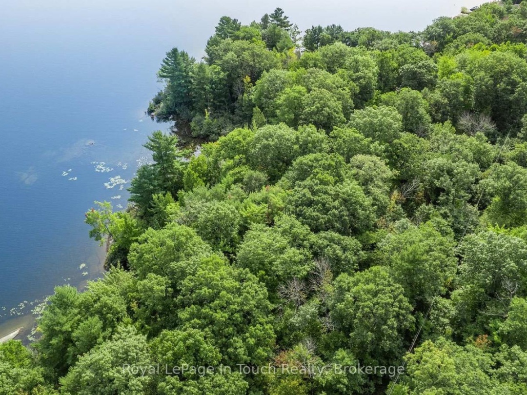 1958 Six Mile Lake Shore, Six Mile Lake