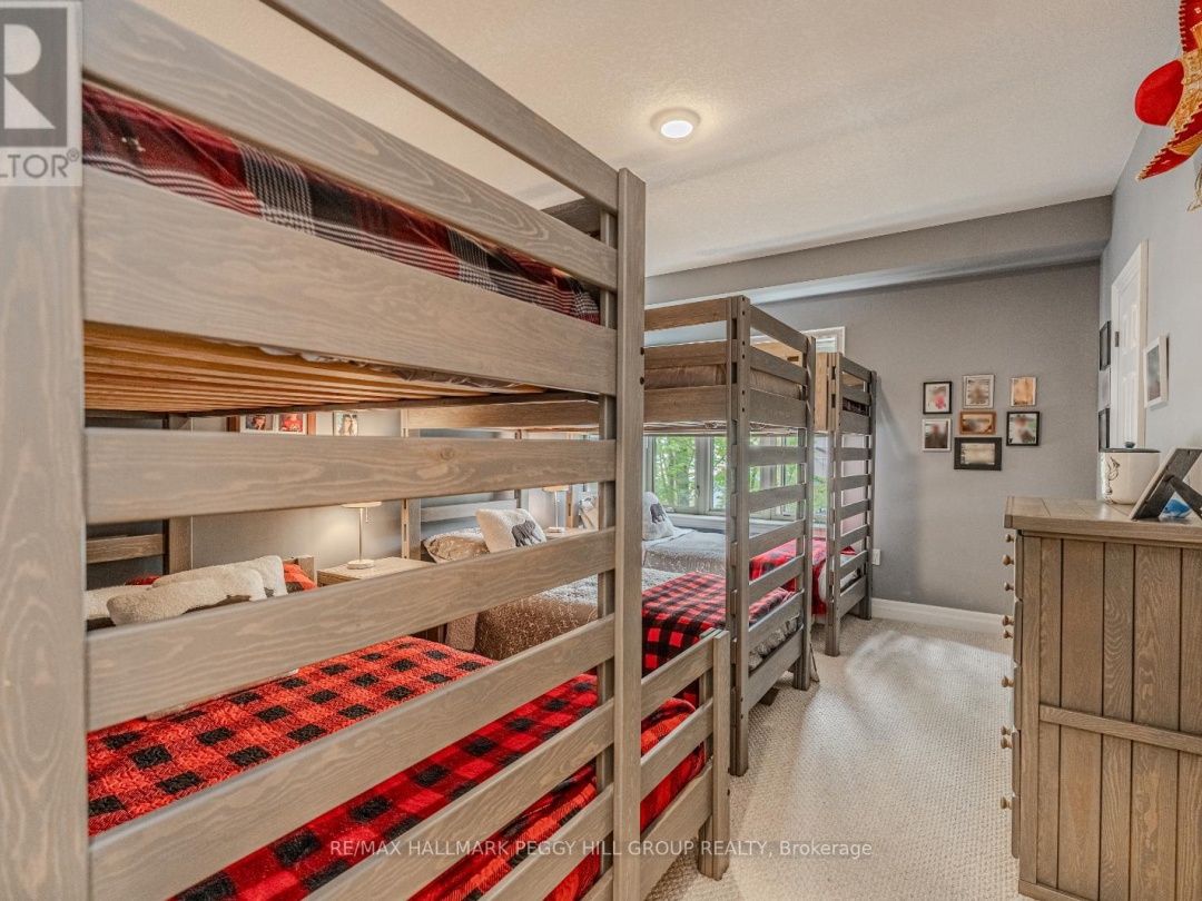 207 130 Steamship Bay Road, Lake Muskoka