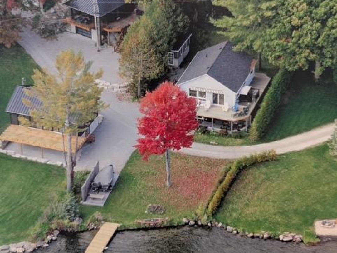 64 Valley Road, Little Lake