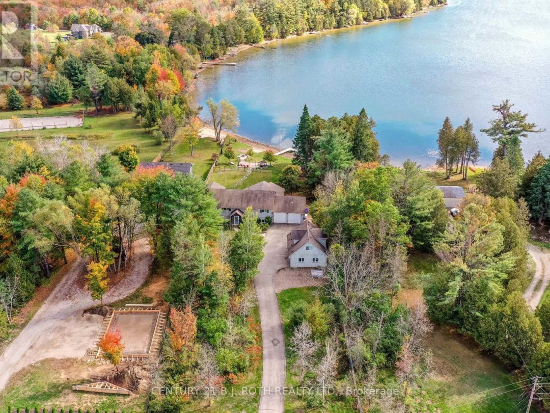 3371 LAKE ST. GEORGE BOULEVARD, 