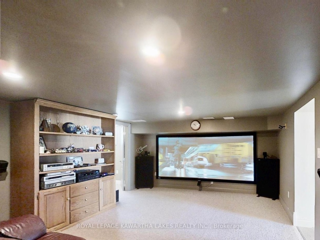 24 MCLENNANS BCH ROAD, Lake Simcoe