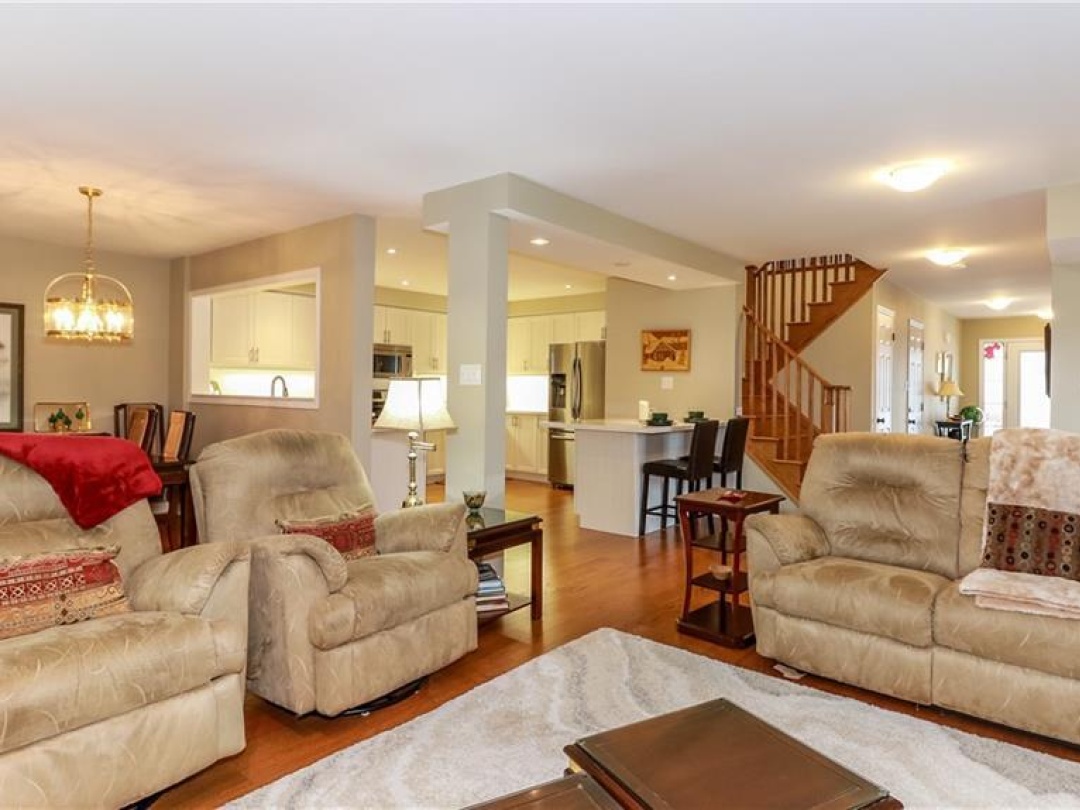 28 MASTERS Crescent, 