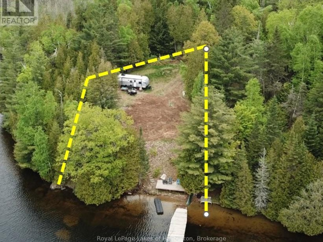 25 Fire Route 330 Drive, Fortescue Lake