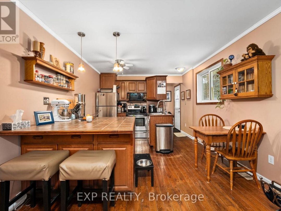 6566 PIONEER VILLAGE LANE, Ramara