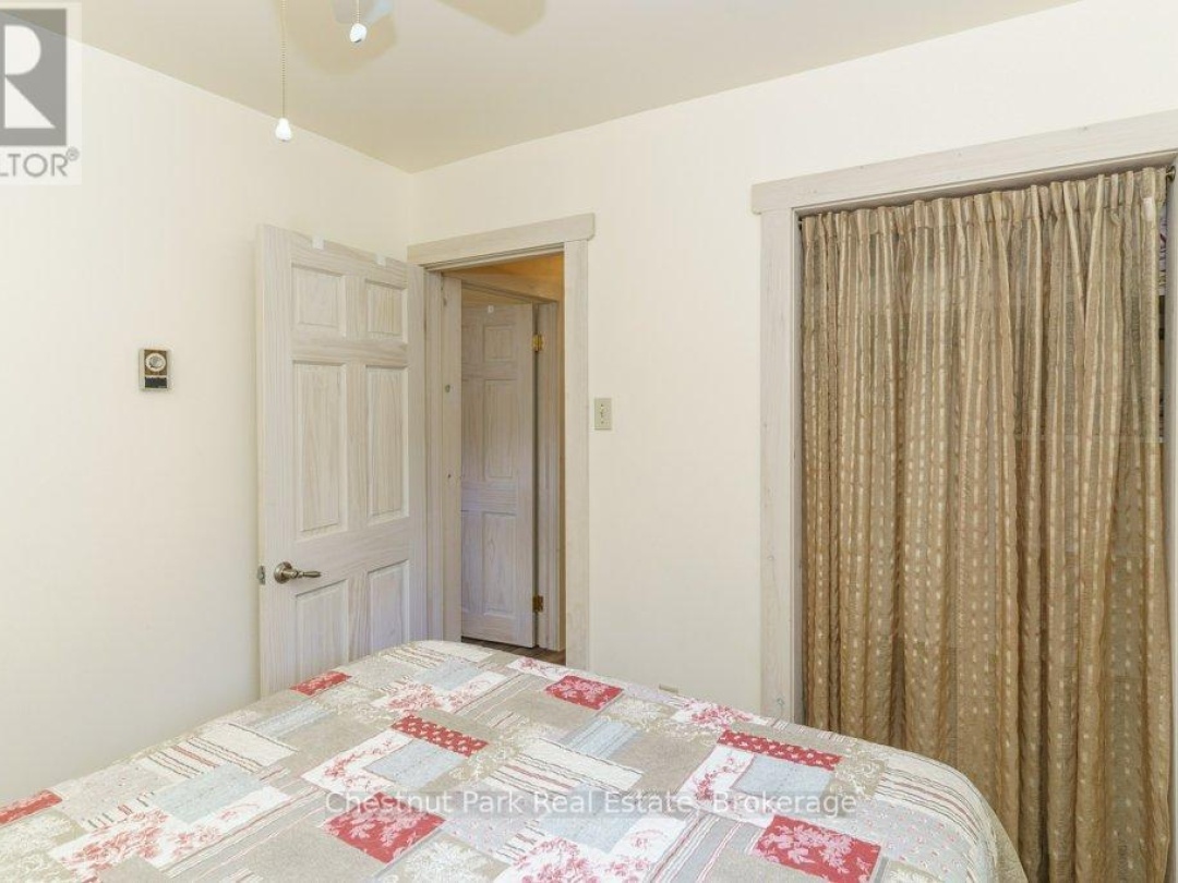 143 South Drive, Lake Vernon