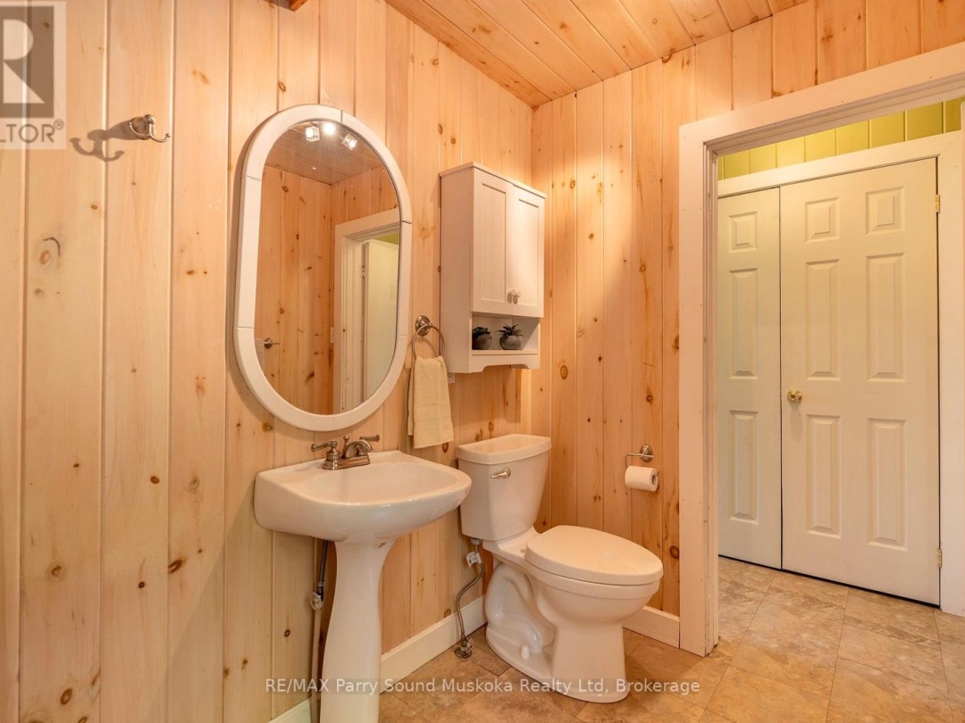 7 ISABELLA ISLAND, 