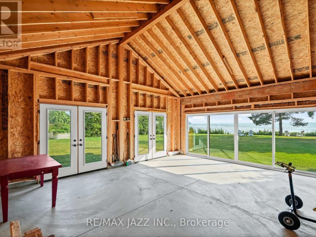 48 PLEASANT VIEW CRESCENT, 