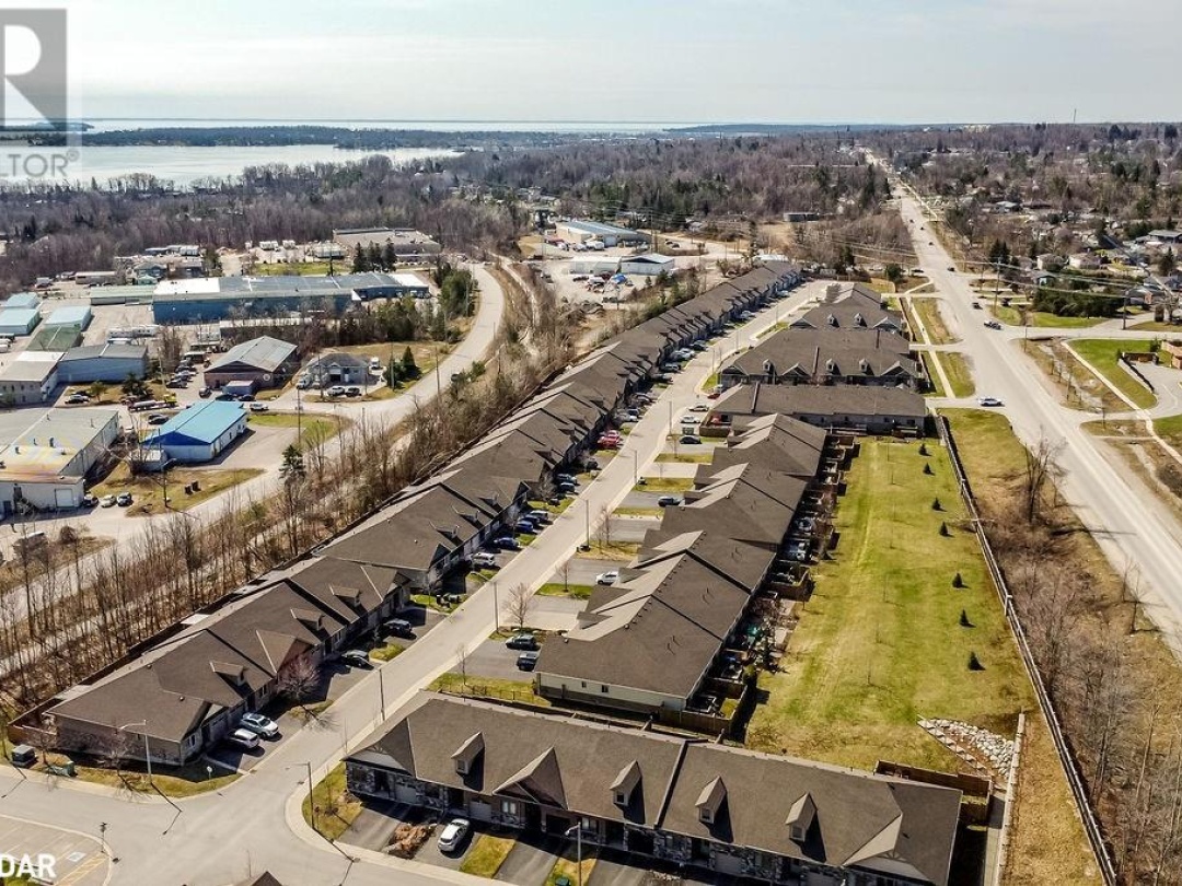19 LEANNES Way, Orillia