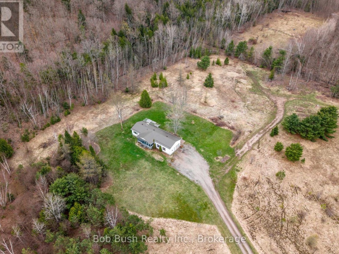 10596 12 Highway, Oro-Medonte