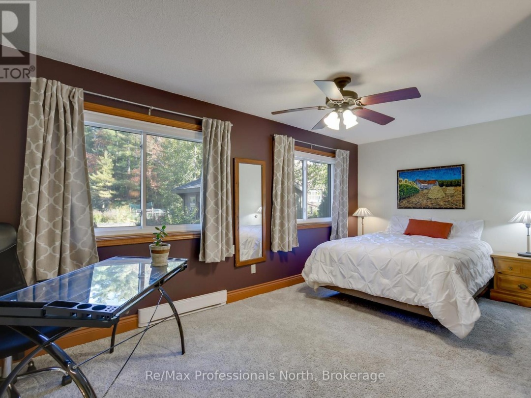 324 Bethune Drive N, Gull Lake