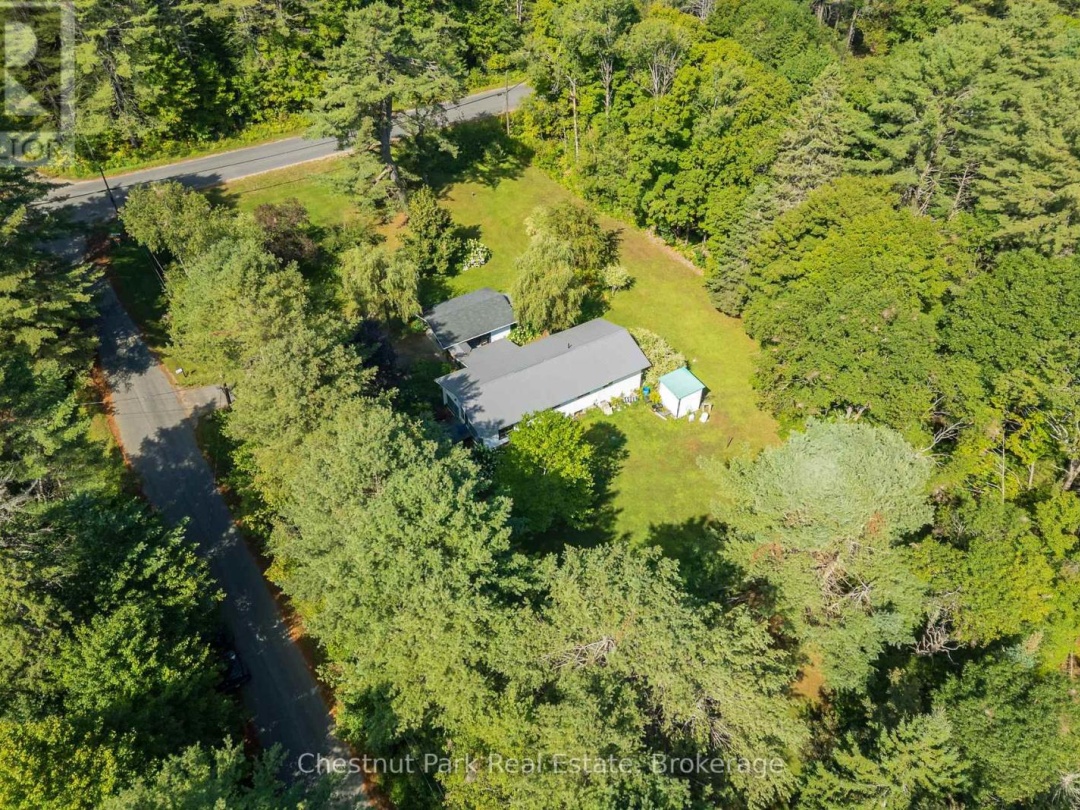 1047 NAISMITH ROAD E, 