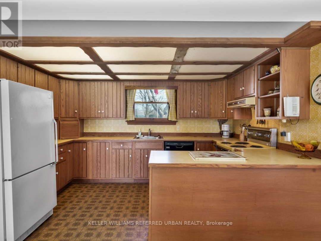 26950 CEDARHURST BEACH ROAD, 