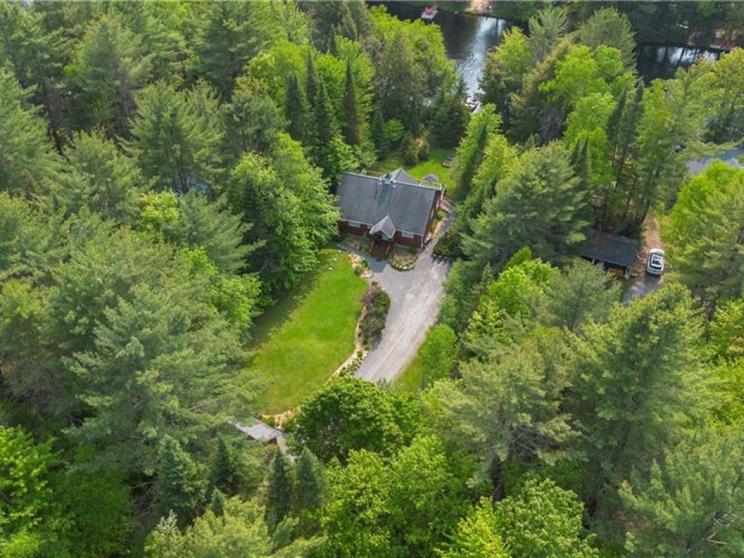 1065 Forrester Trail, Muskoka River