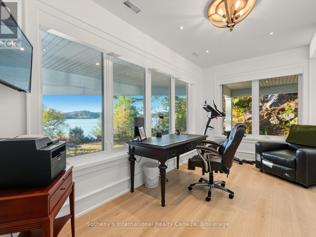 800 BIG ISLAND ROAD, 