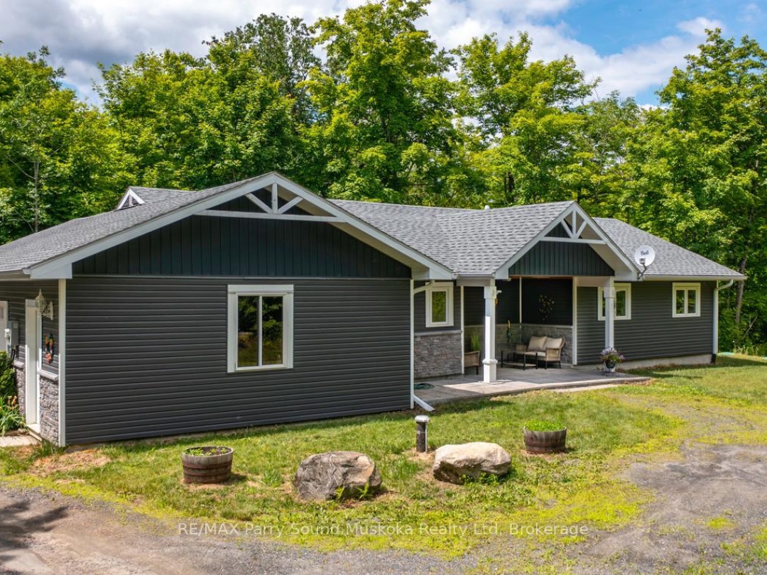 36 LONG LAKE ESTATES ROAD, 