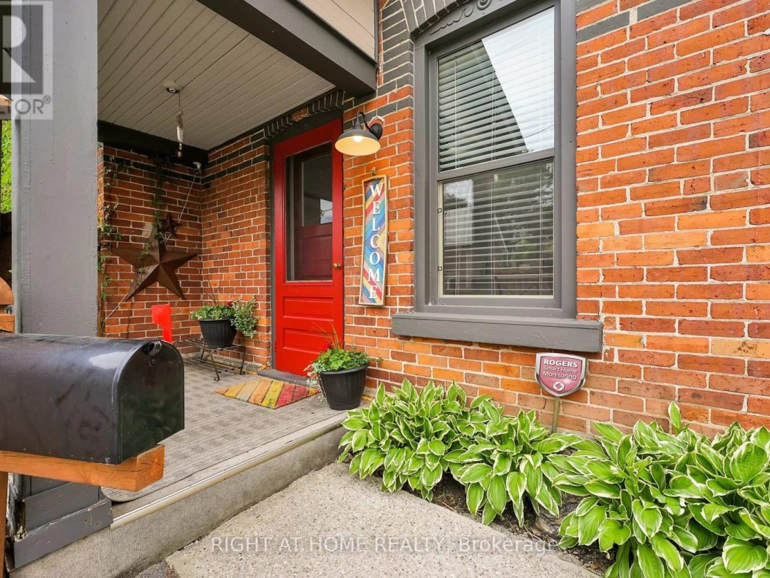 182 Nottawasaga Street, Orillia