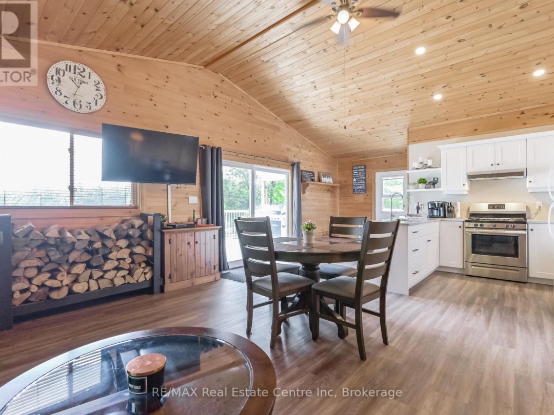 22 SOUTH CRANE LAKE ROAD, 