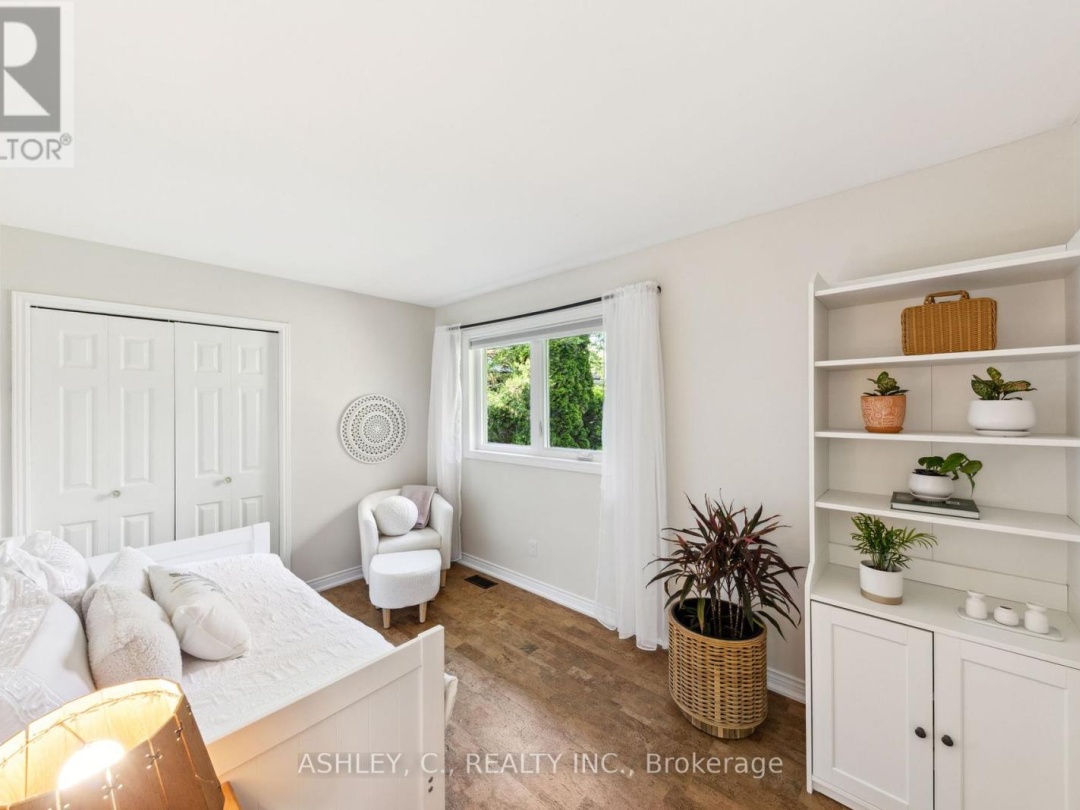 130 DUCK BAY ROAD, 