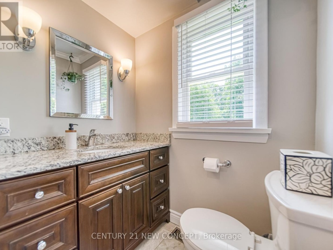 51 FITTONS ROAD E, 
