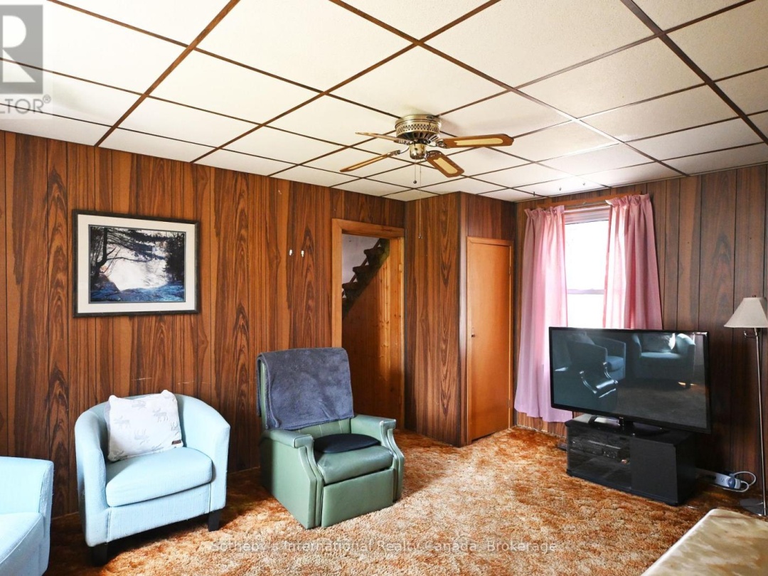 74 CASCADE STREET, Parry Sound