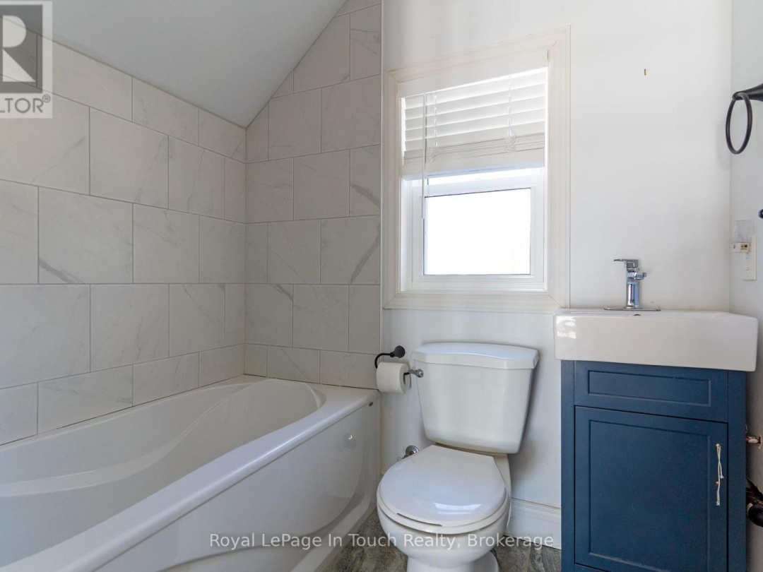 26 Macey Bay Road, Georgian Bay