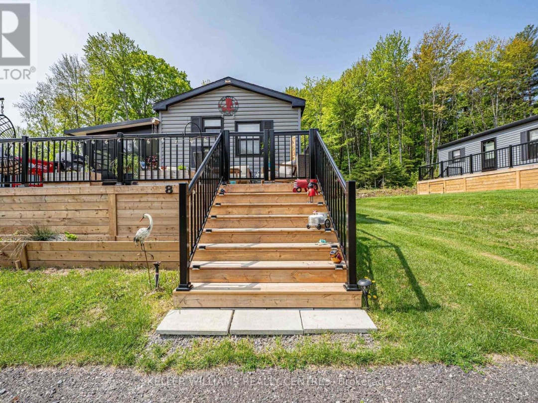 #38 Lakeridge 1047 Bonnie Lake Camp Road, Bracebridge (Macaulay)