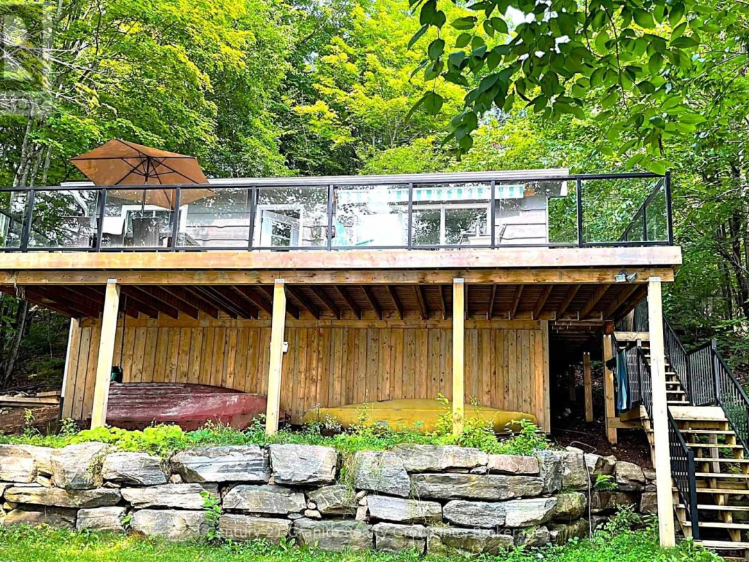 2271 Watts Road, Little Kennisis Lake