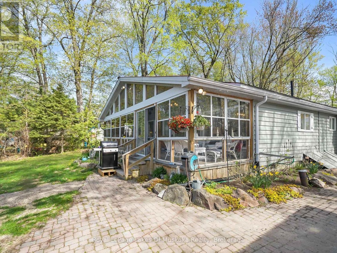 3445 Southwood Beach Boulevard, Lake St. John