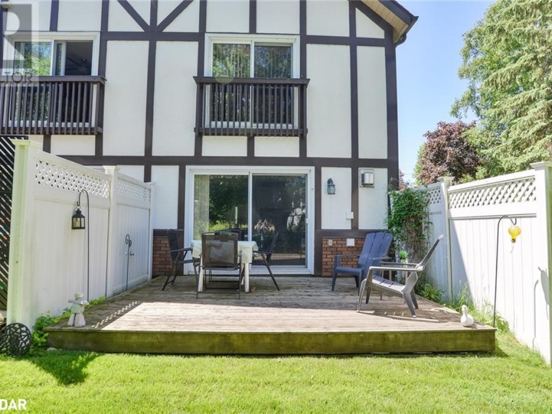 31 Laguna Parkway Unit# 1, Lake Simcoe