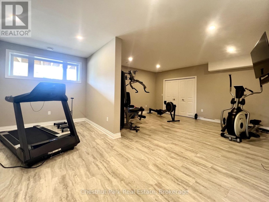 28 - 8 WILLIAM JAMES COURT, 