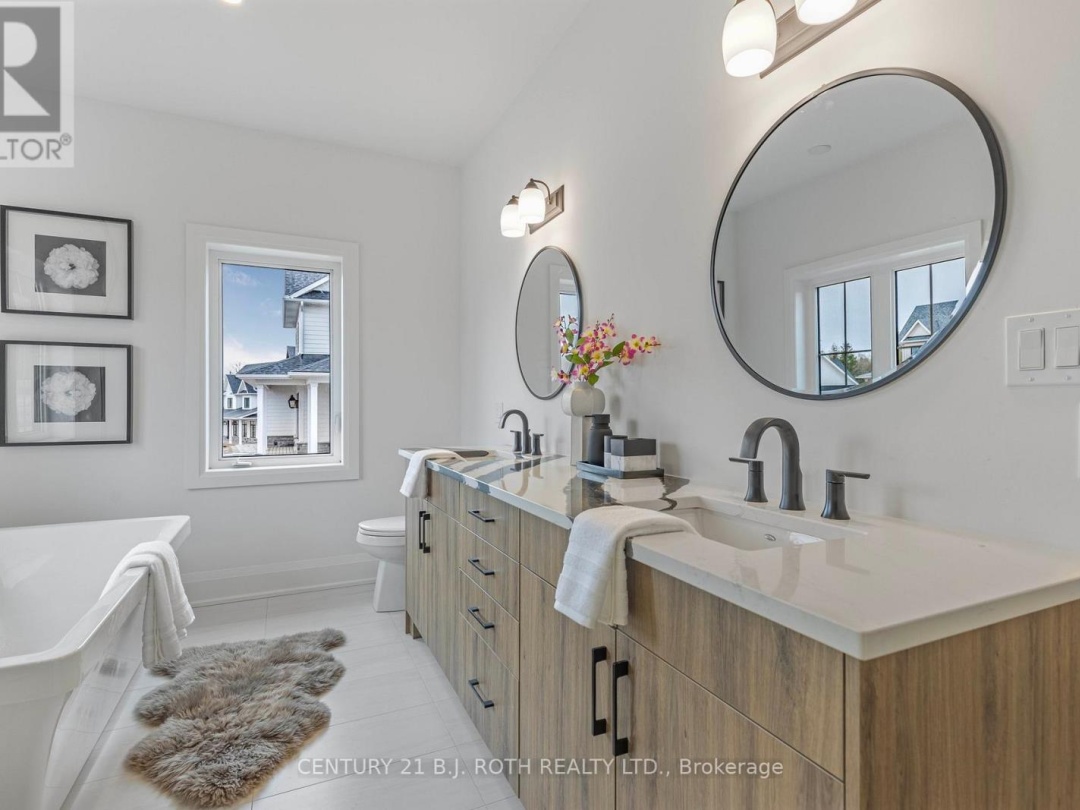 8 CLYDESDALE COURT, 