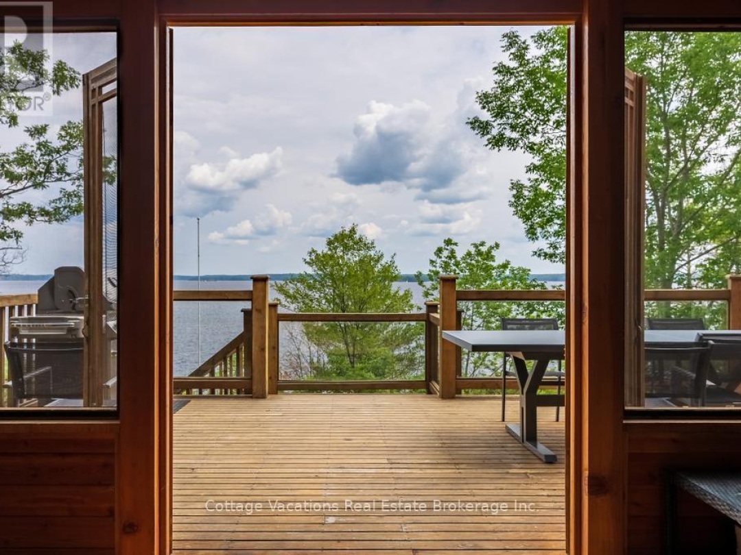 1016 Lawland Heights Road, Lake Muskoka