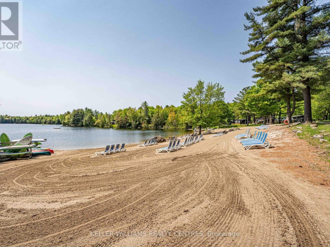 #38 Lakeridge 1047 Bonnie Lake Camp Road, Bracebridge (Macaulay)