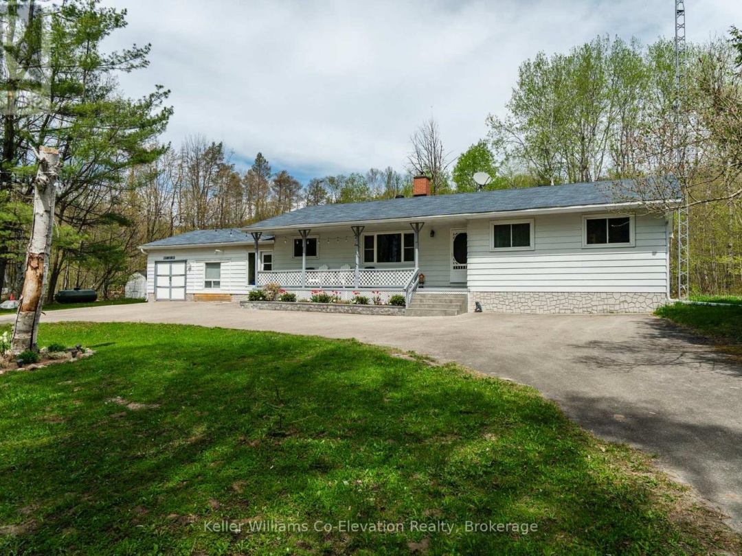 1467 Rosemount Road, Tay
