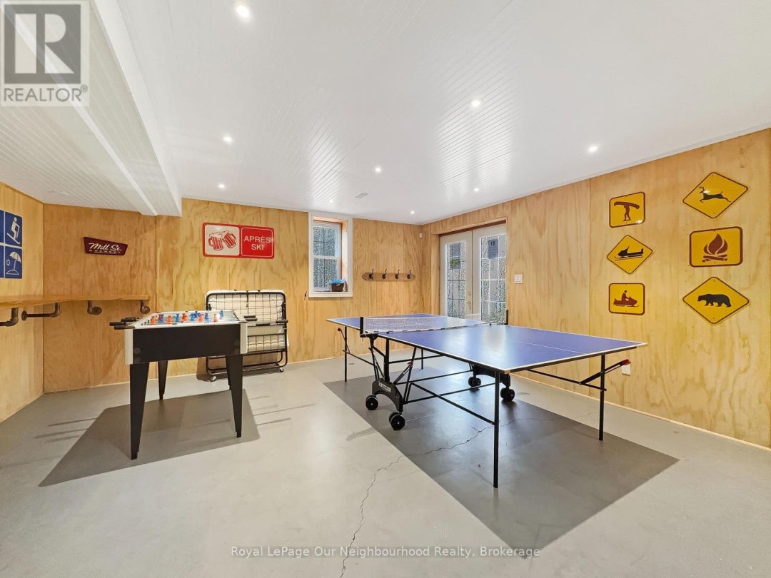 1040 SKI RIDGE TRAIL, 