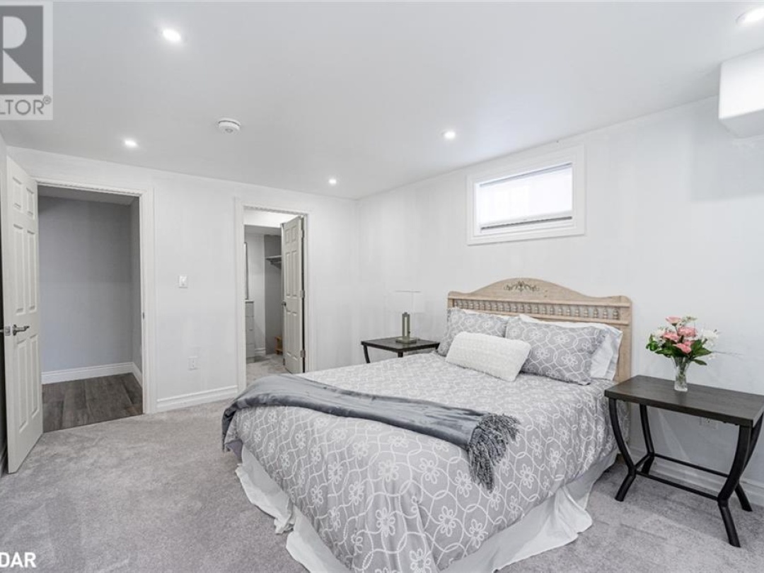 3069 Monarch Drive, Orillia
