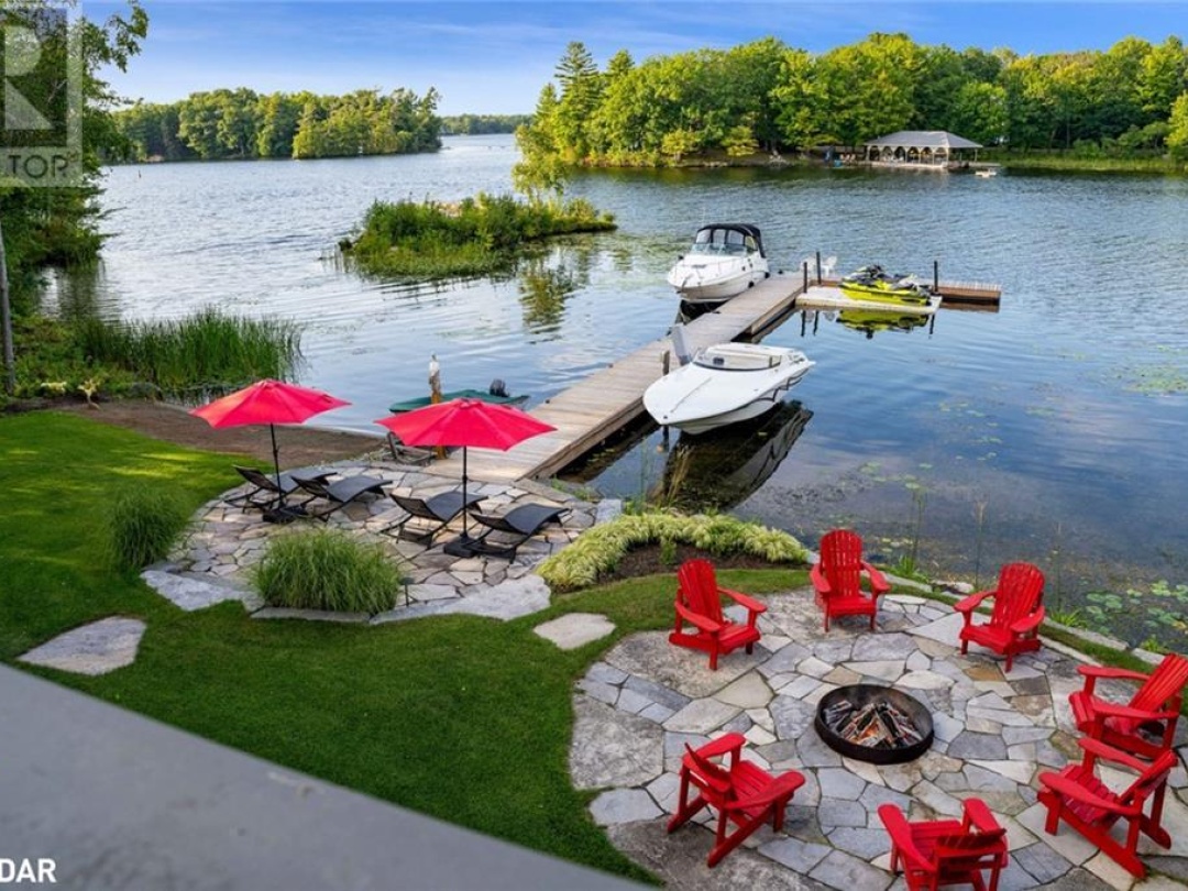 3352 Russell Drive, Gloucester Pool