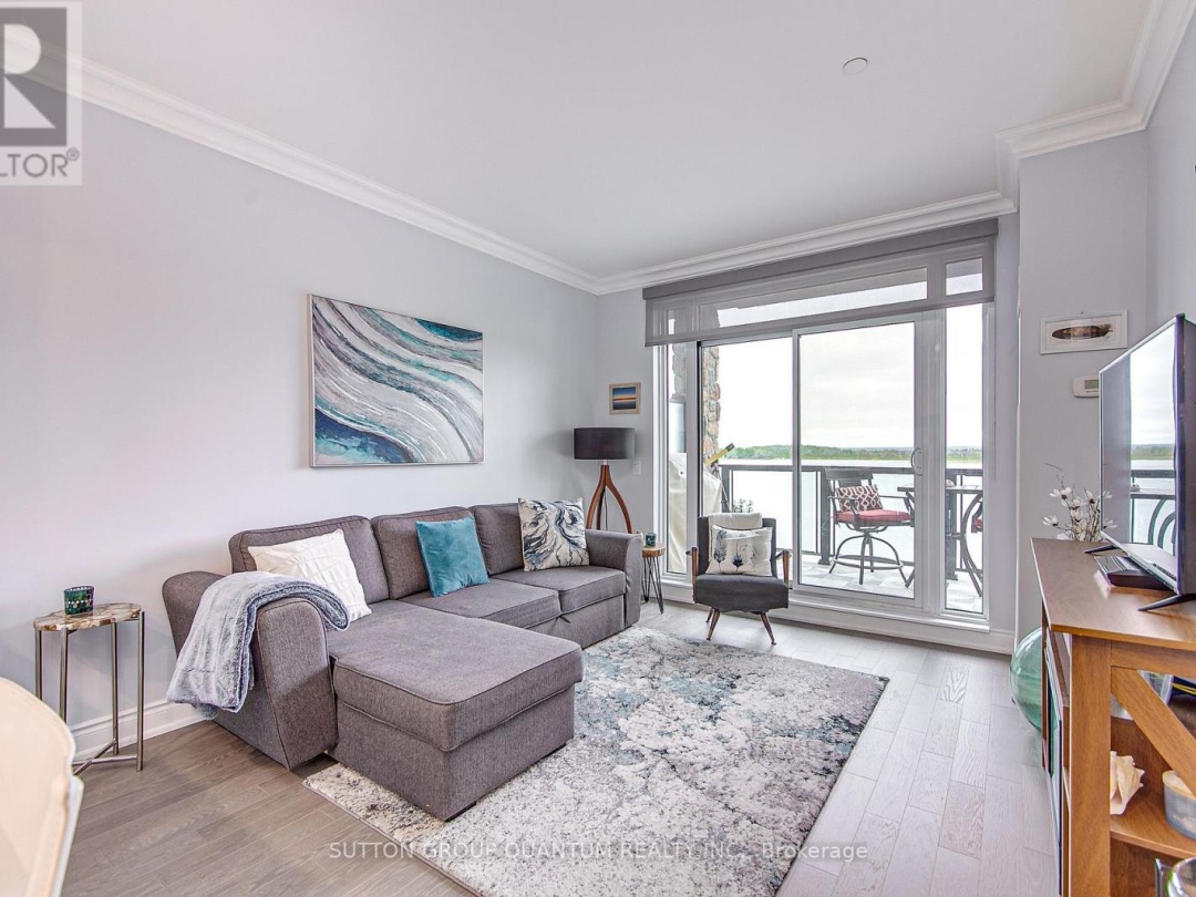 301 90 Orchard Point Road, Lake Simcoe