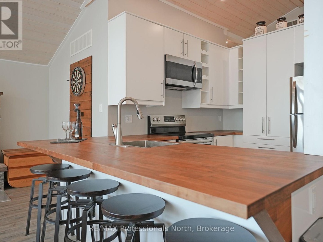 13914 35 Highway, Mountain Lake