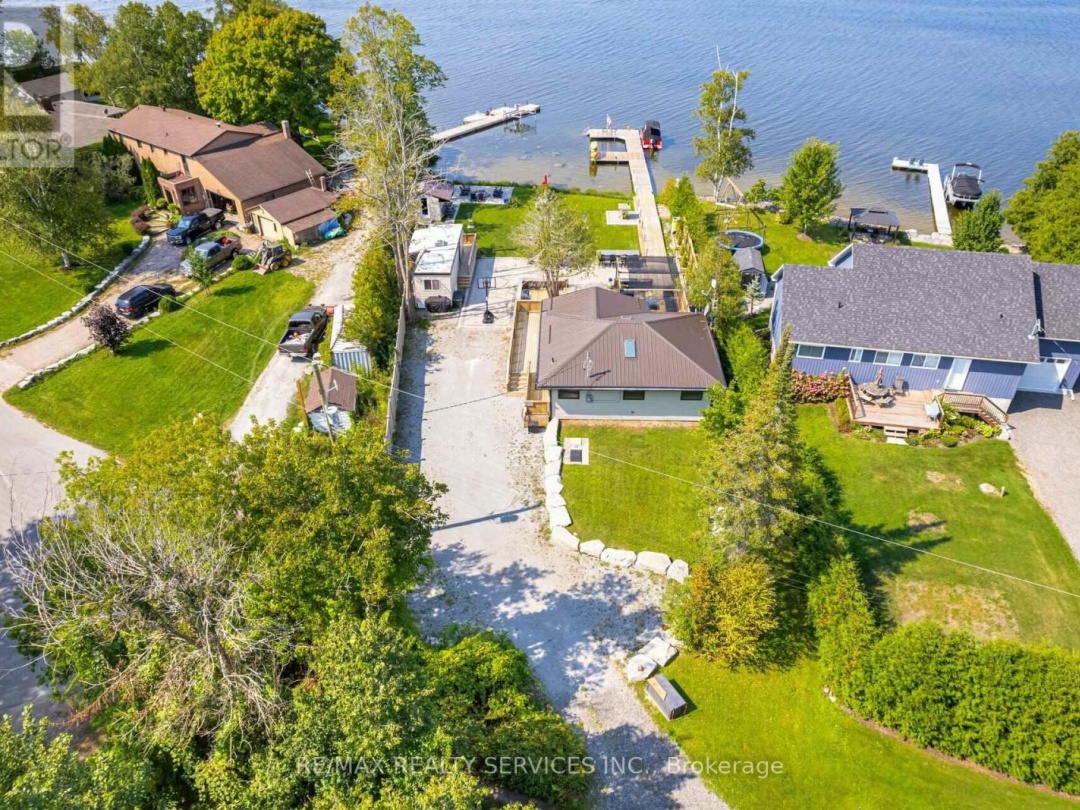 28 ELDONIA ROAD, Canal Lake