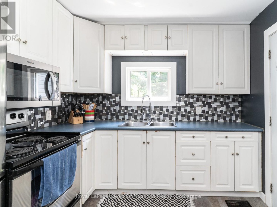 31 FLORENCE STREET W, 