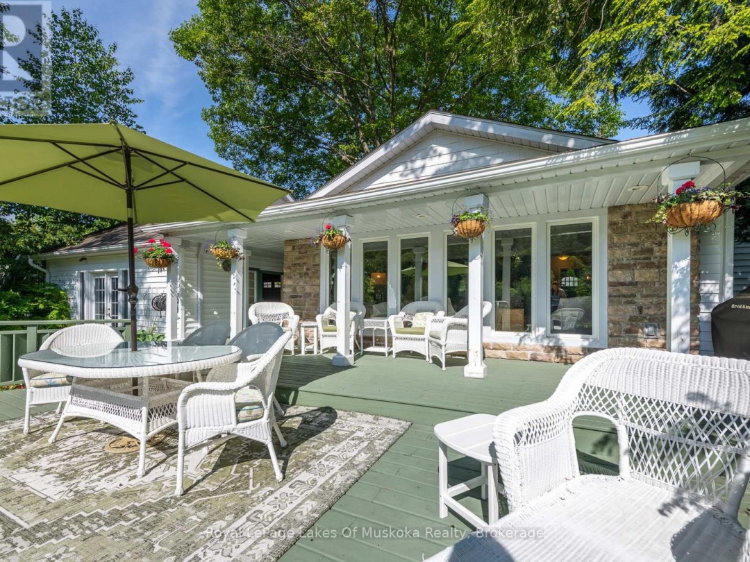 9 MOUNTVIEW AVENUE, 