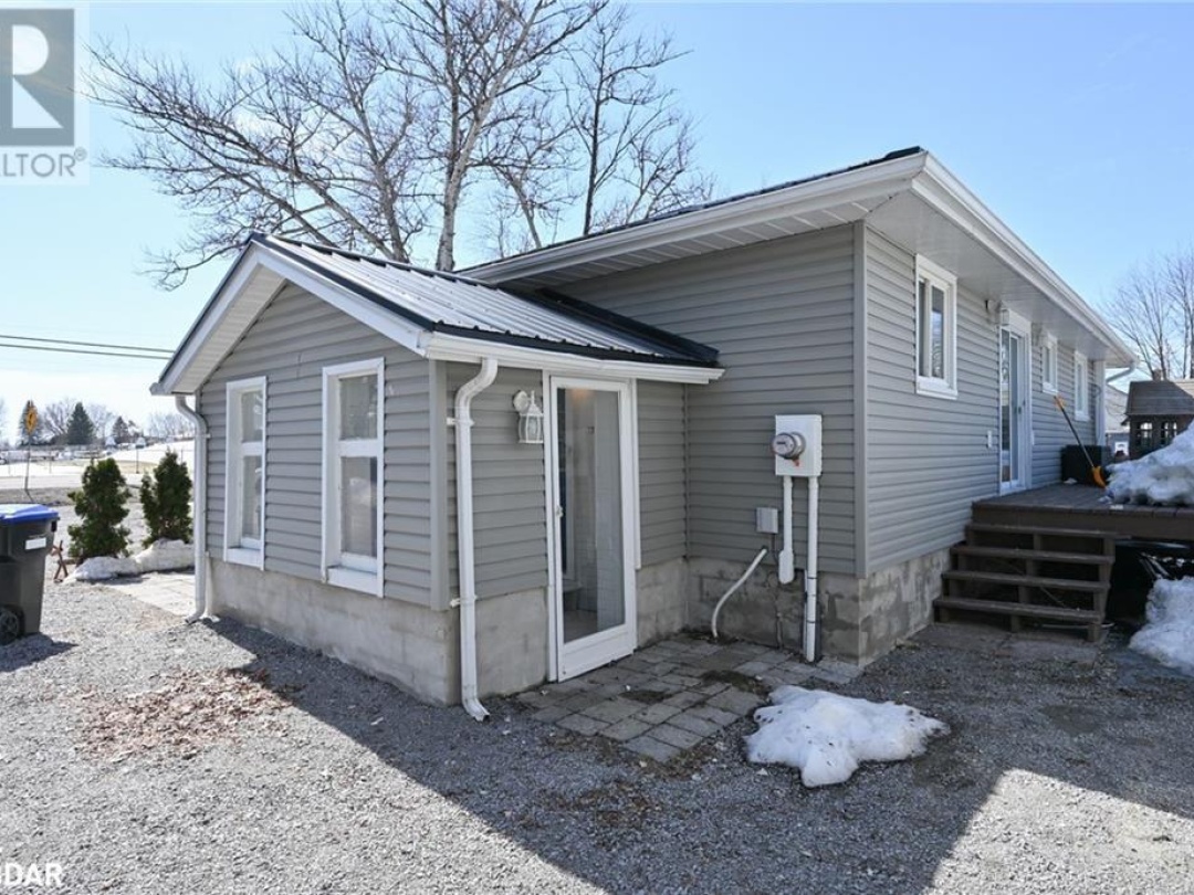 5653 12 Highway, Ramara