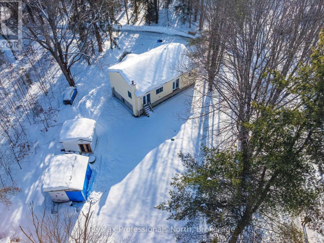 1011 Fitchett Lane, Riley Lake