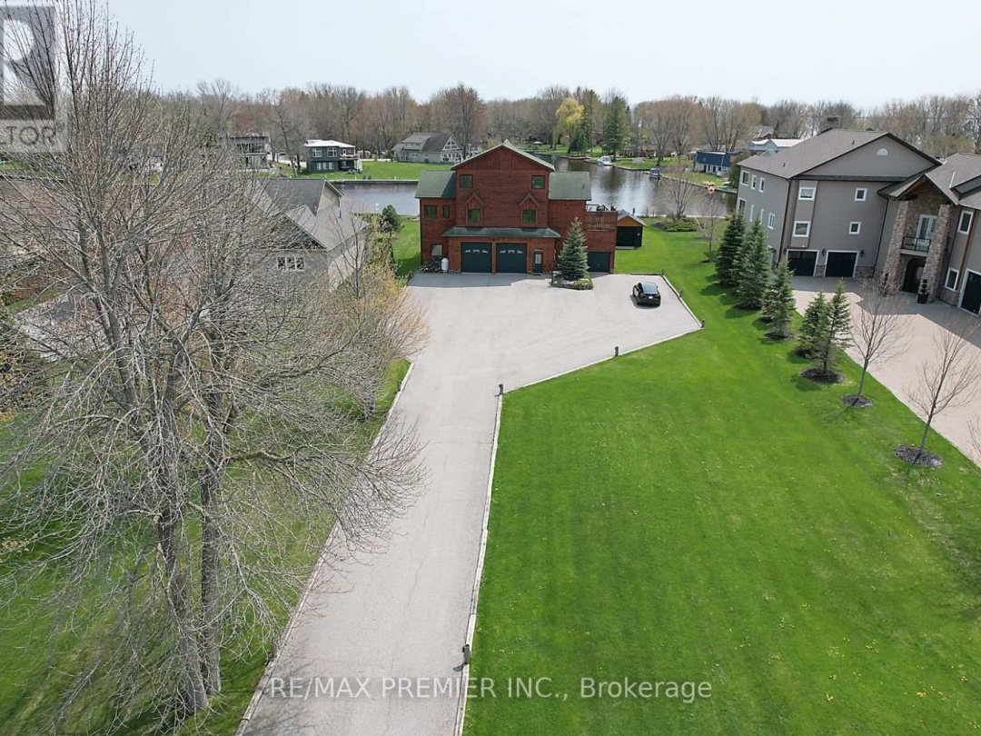 31 PARADISE BOULEVARD, 