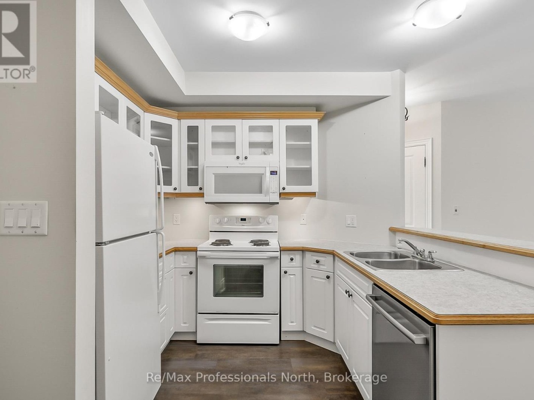 108 - 391 JAMES STREET W, 